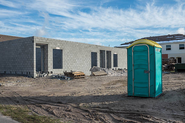 Portable Toilet Options We Offer in Emerald Bay, TX